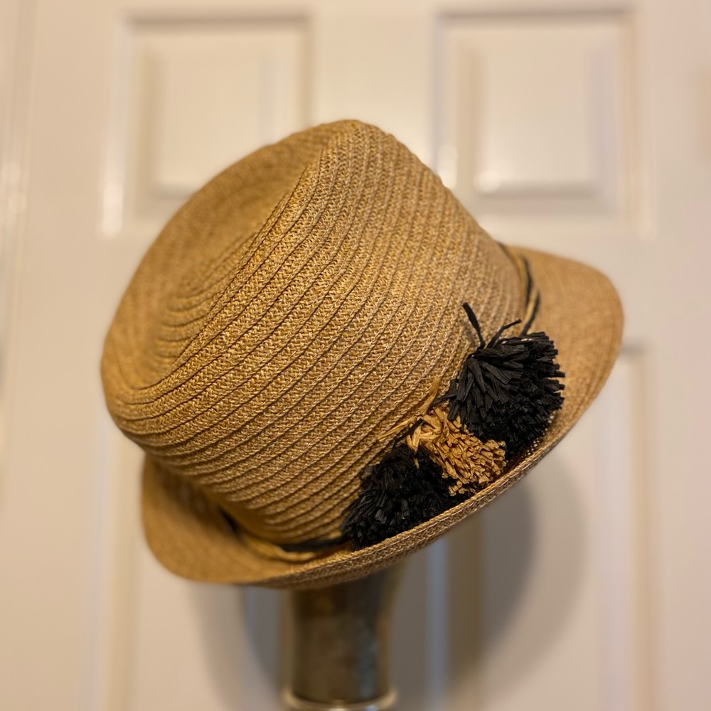 NWOT Sonoma - Unisex Panama hat (tan straw with trim around visor, Size: M/L